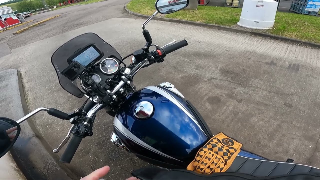 Kawasaki W800. Et si on parlait consommation! Vidéo 2024 n°: 21.