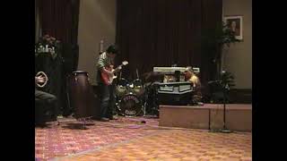 AVSEQ01 3