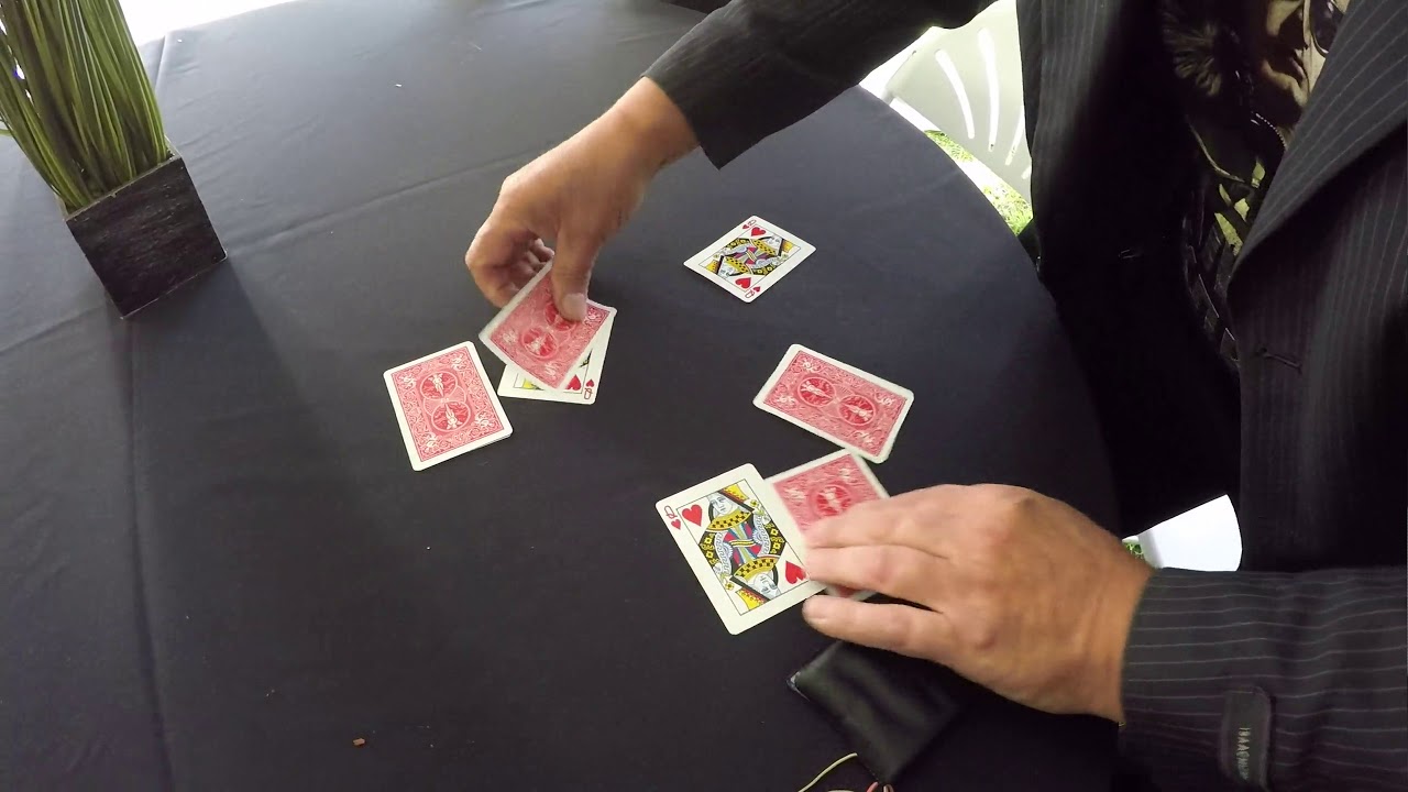 El truco de cartas de este mago famoso a nivel mundial te dejará sin aliento - YouTube
