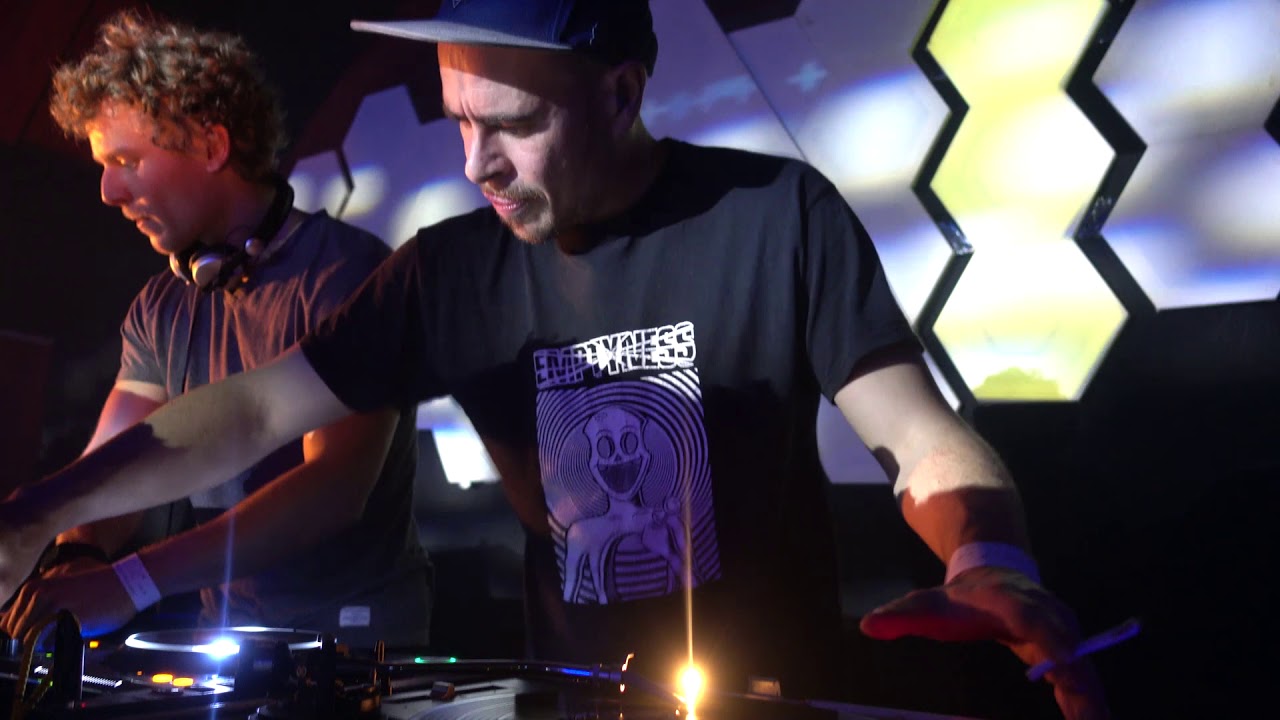 Die Gebrüder Dargus @ S.O.S: Underground Kulturkosmos Lärz 25.12.2017 1,5h Videomix