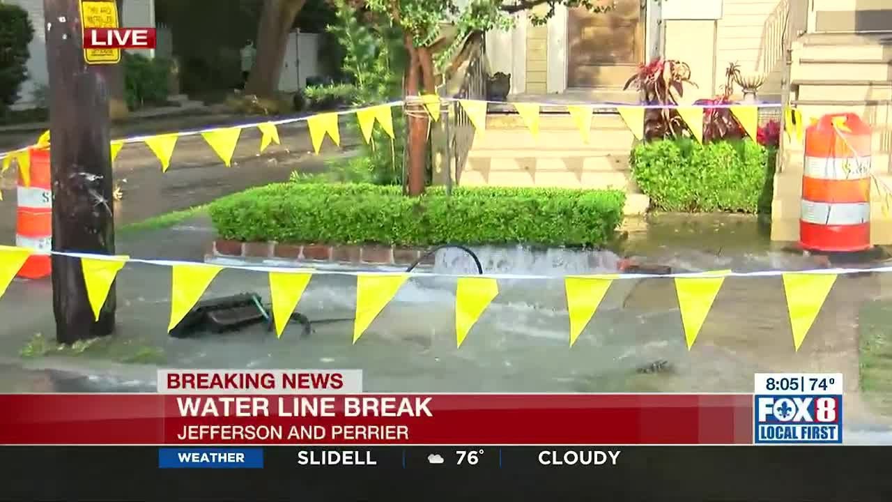 Massive water line break at Jefferson and Perrier - YouTube