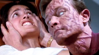 Un alien veineux s'en prend à Salma Hayek | The Faculty | Extrait VF