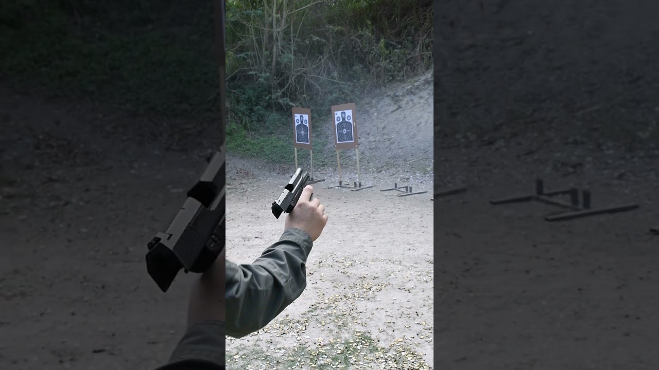 H&K USP Compact .45 ACP 