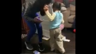 Autism Child Pulls Aunts Hair