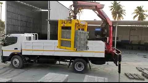 Hydrolift 1175 crane fitted for bricks loading and unloading - Contact 9677086255