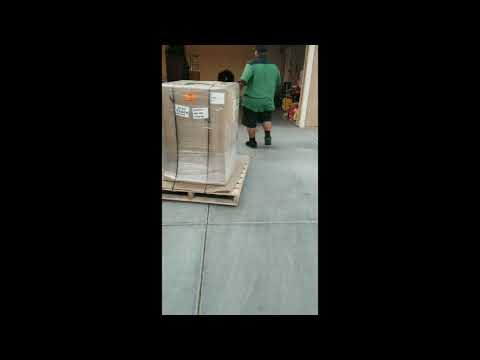 unboxing-of-my-new-impact--high-anxiety-dog-kennel-size-500