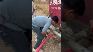 आज भी लोग पूरा दिन पानी के टैंकर का इन्तज़ार करते है #supporthumanity #humanity #trending #viral