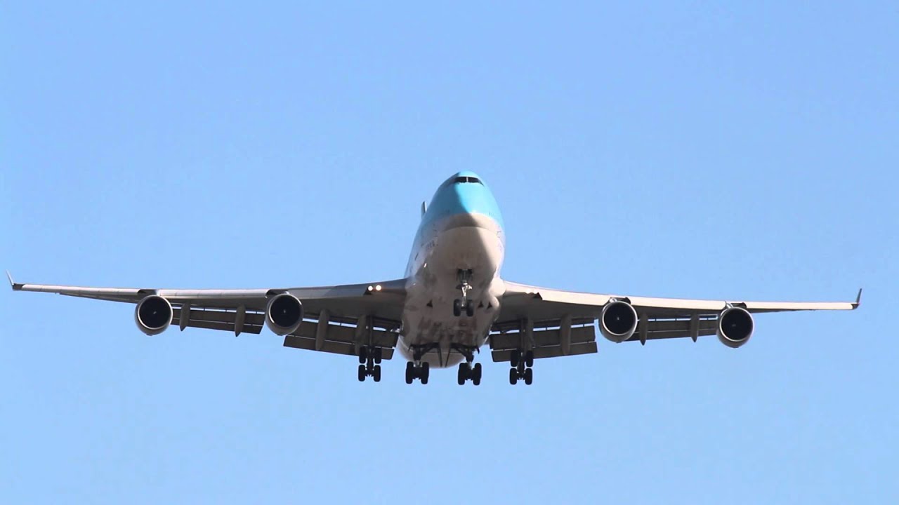 KE766 Sapporo - Incheon KoreanAir BOEING747-400 HL7490