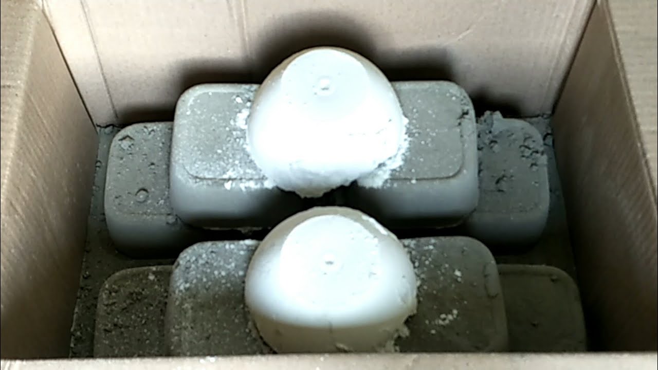 ASMR:super dusty soft cement/white n gray/crumbling/dustplay for dust lovers/odlysatisfying