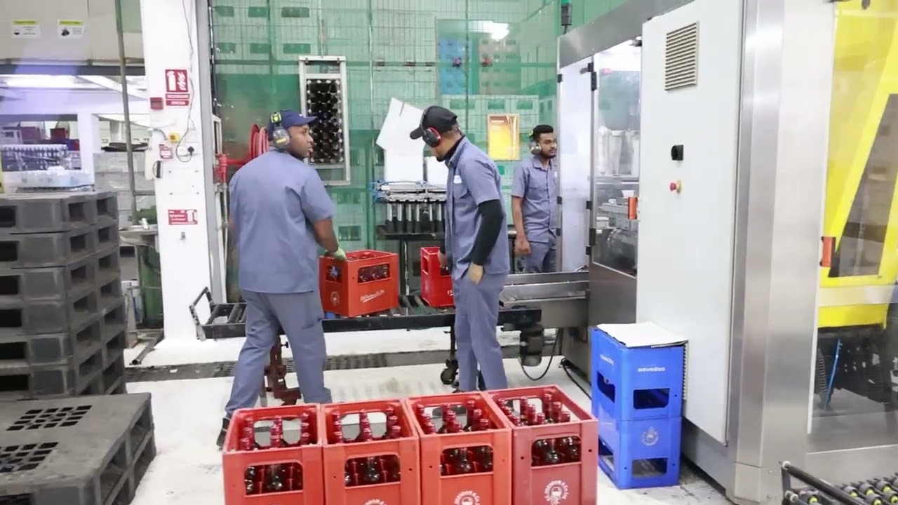 🔴 Secret de fabrication - Oxenham et son processus de bouteilles réutilisables !