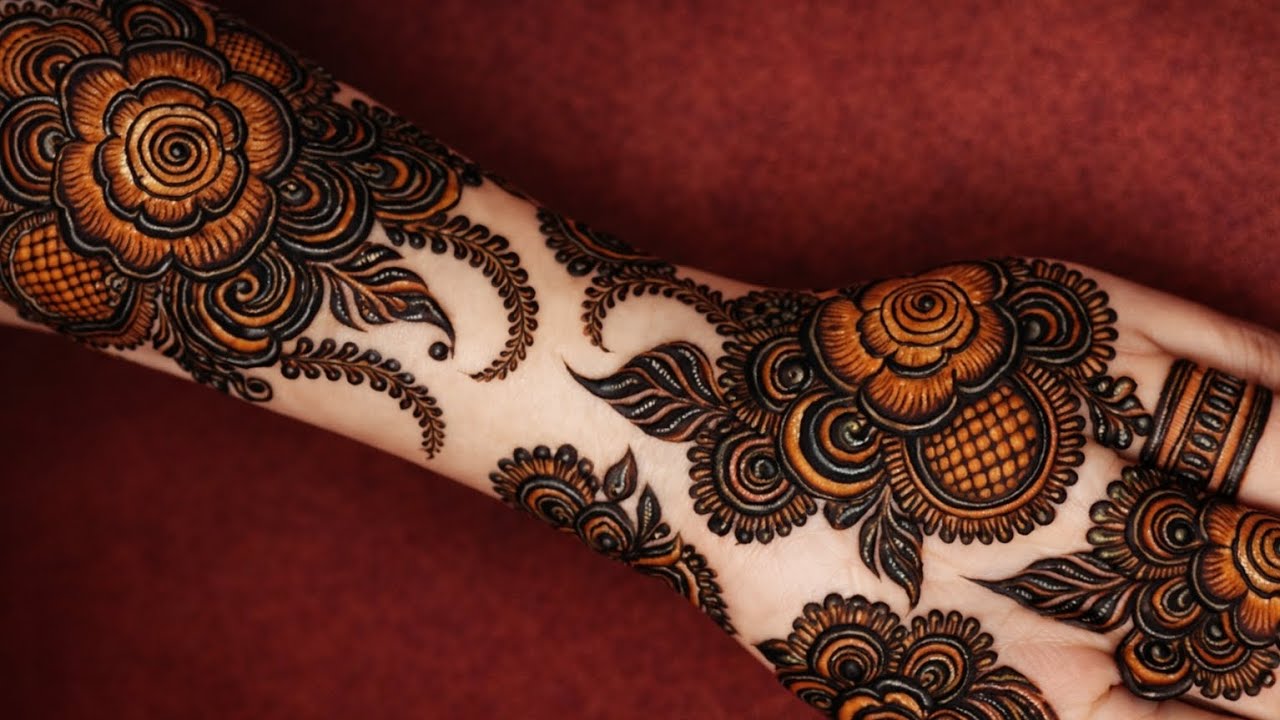Front Hand Beautiful Mehndi Design // Full Hand Mehndi Design 😍🌿#mehndi #hennadesign #letestvideo. 
