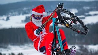 Extreme Christmas Shredding: Mountain Biking in Festive Gear 🎅