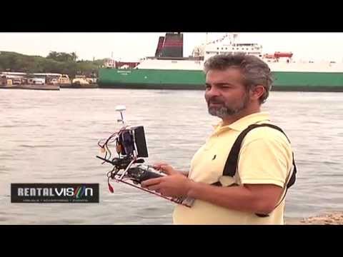 Aldo D' Alessandro y Pedro Alvarez Piloteando drones Velas 2014