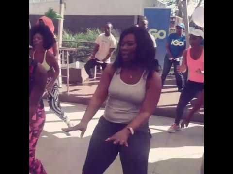 Zumba with Zoro