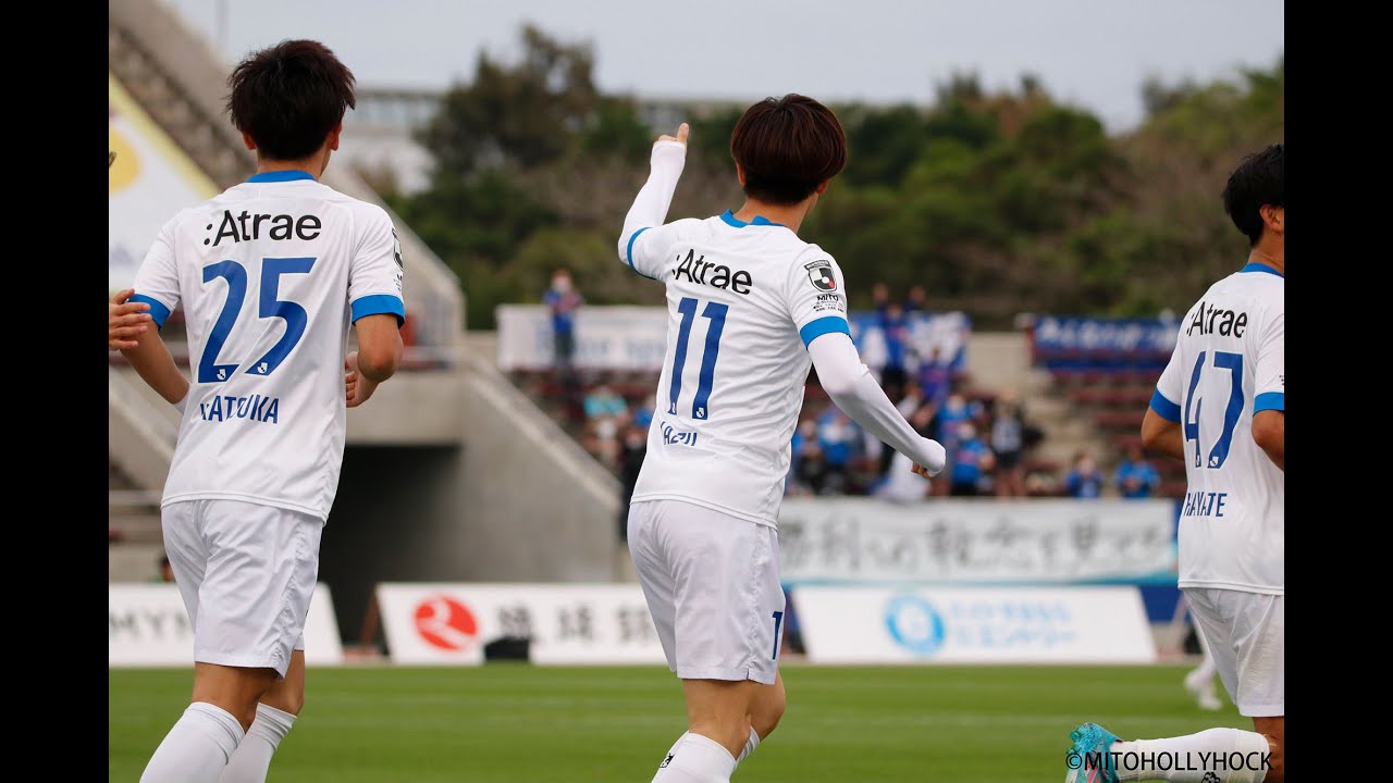 グレイ系新作 プロサッカー安藤みずき選手の高校時代のサイン スポーツ選手 タレントグッズグレイ系 14 160 Eur Artec Fr