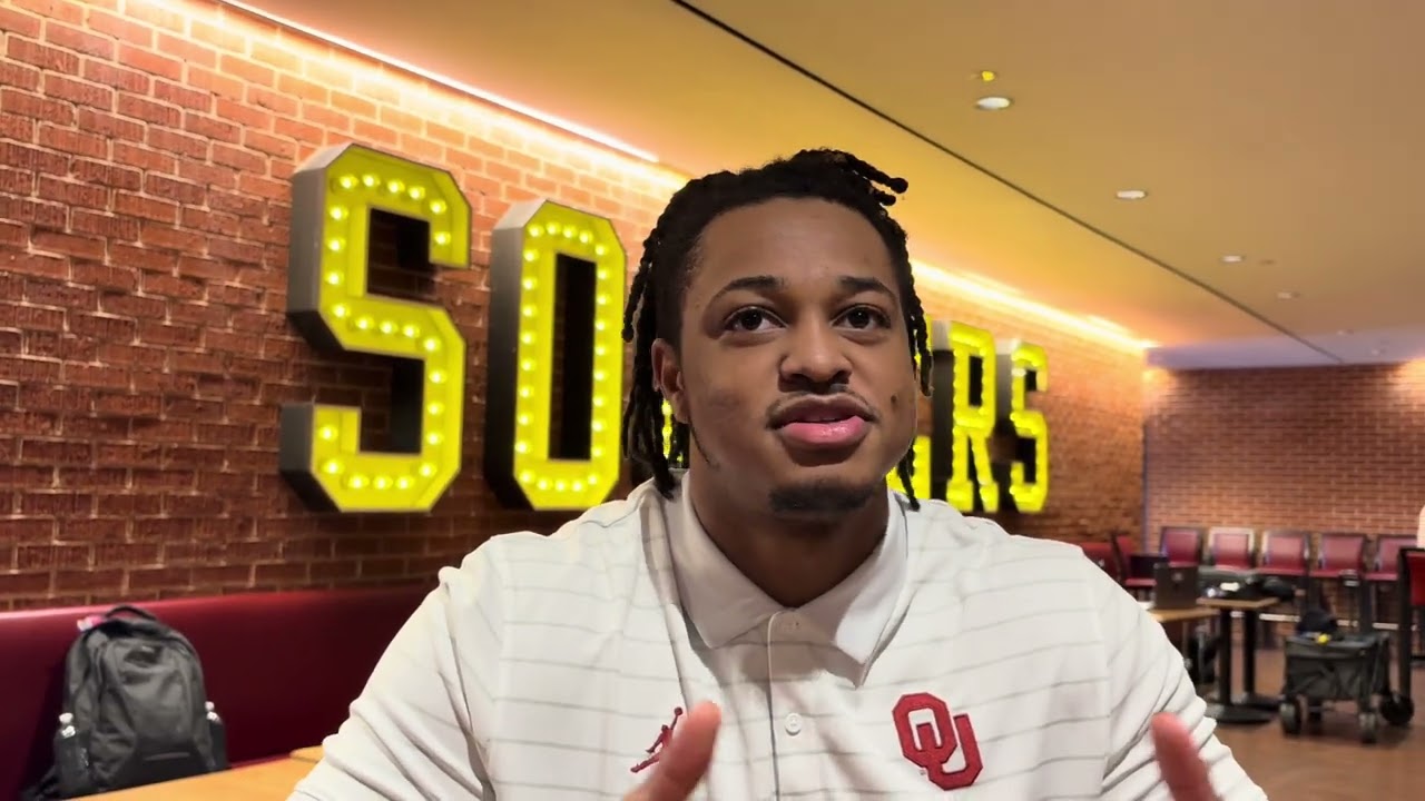 Футбол в Оклахоме: интервью с раннинбеком Беном МакКрири