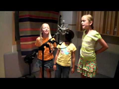 Little kids recording Jana Alayra's 