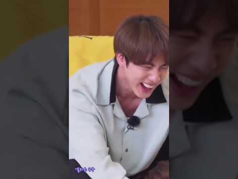 tae and members of bts ❤️❤️they take care and love tae V like little brother 😭😭😭 BTS bangtantv