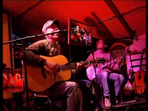 Watch Solo "Mind" live @ Lowlands 2004 on YouTube Watch Solo "Mind" live @ Lowlands 2004 on YouTube