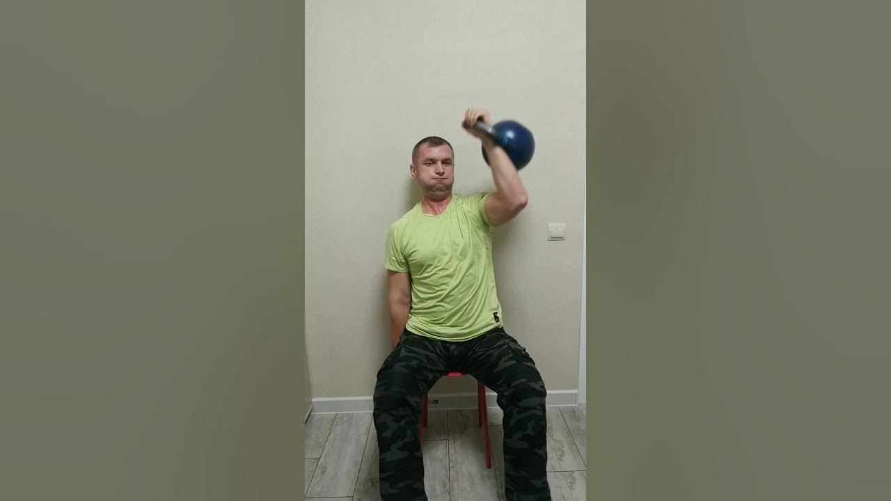 Дровосек с гирей