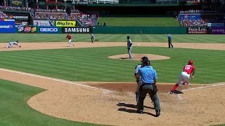 SEA@TEX: Profar smacks an RBI single to left field