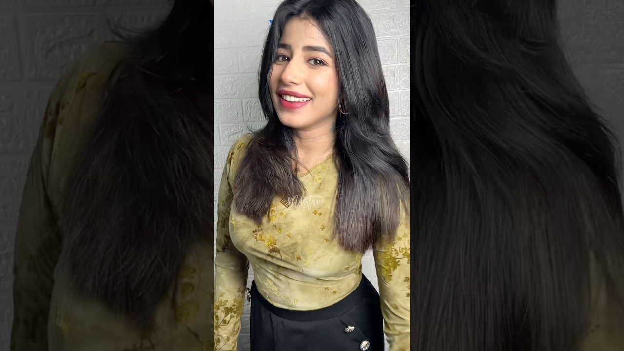 GRWM for a reality check 🎀.    