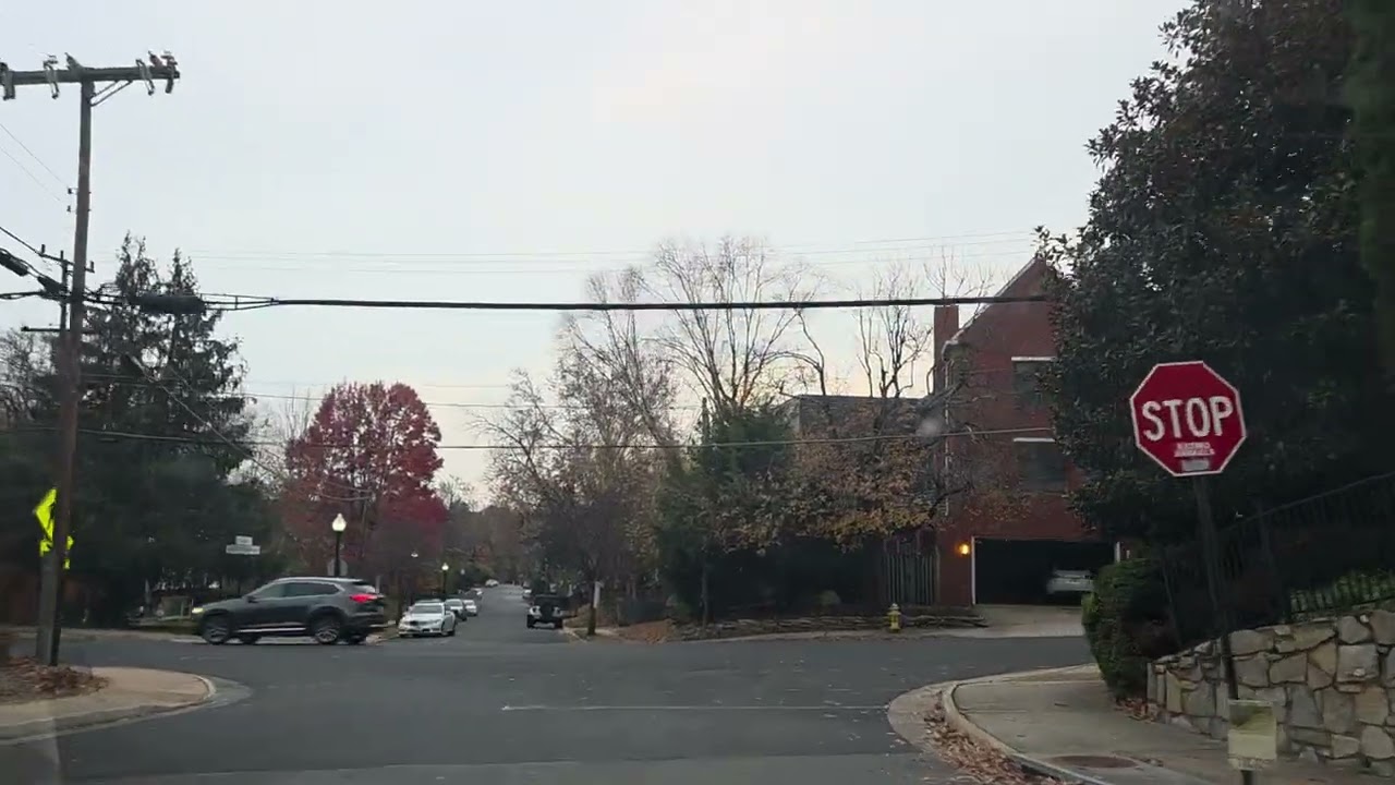 فصل الخريف  بولاية  فرجينيا  2025