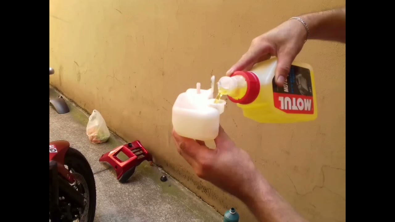 MT 03 | Troca do líquido de arrefecimento .