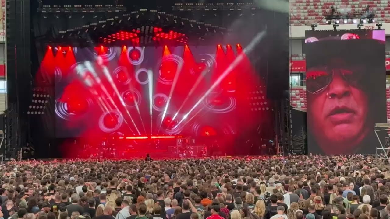 Guns N’ Roses - Slither (Live at PGE Narodowy, Warsaw 2025, Poland, Warszawa 12.07.2025)