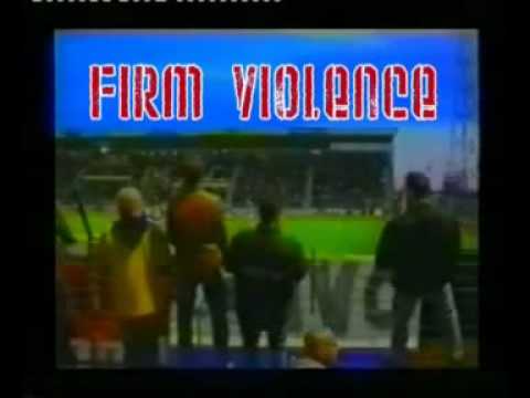 Tot mijn stomme verbazing kwam ik deze beelden voorgemonteerd tegen op een hooligan film. In 2005 nadat het uitvak met Roda supporters door fc den bosch hooligans was aangevallen, klaagde de roda supporters dat zij geen hooligans waren en puur voor het voetbal kwamen. Waarschijnlijk zaten onder deze "voorbeeldsupporters" ook supporters die in 2002 op het uitvak stonden. Verder heb ik geen commentaar.