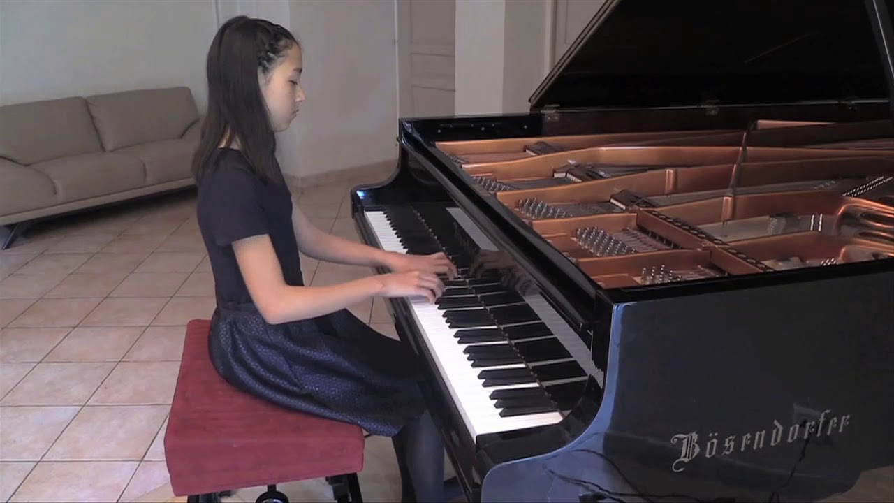 F. Chopin - Nocturne 15 -  Op.55 No.1 - Masterclass piano avec F. Bernachon