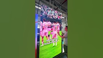 Technicians are installing LED modules #eagerled #ledwall #leddisplay #ledpanel#shorts