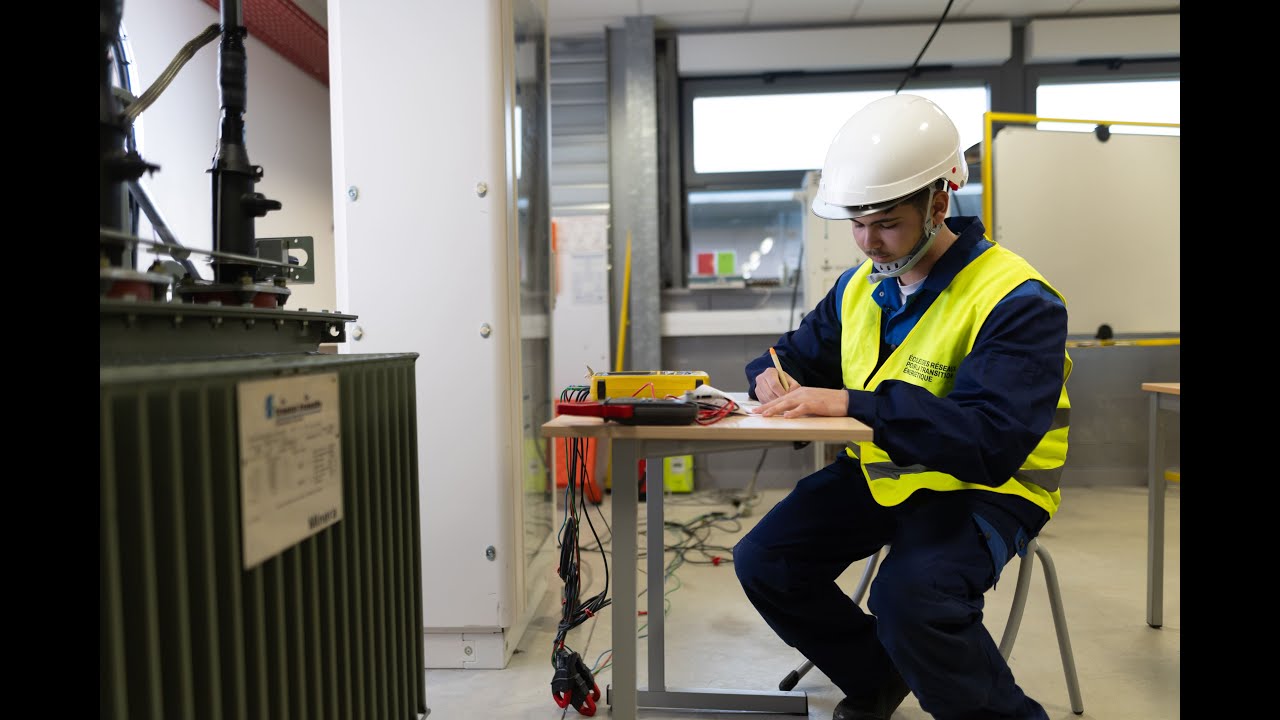 Témoignage d'Aymane élève en première année de BTS électrotechnique