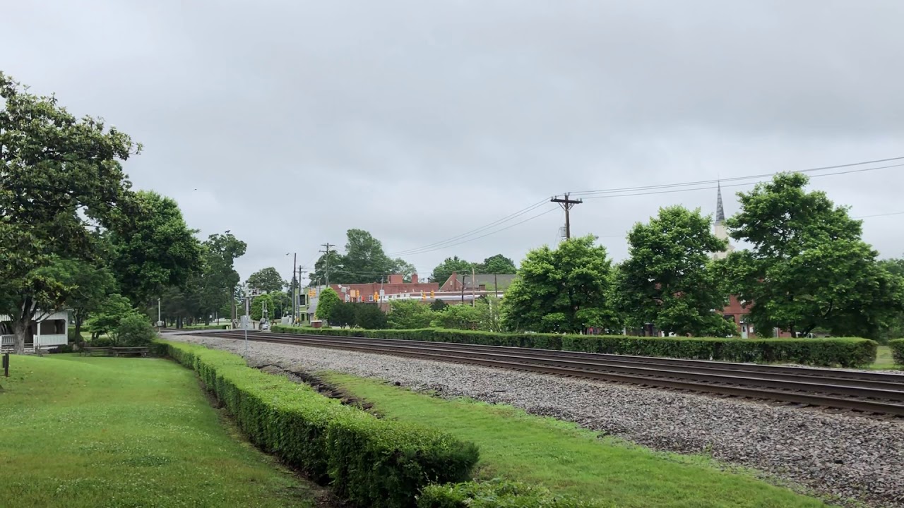 Amtrak 73 waste no time through Thomasville NC - YouTube