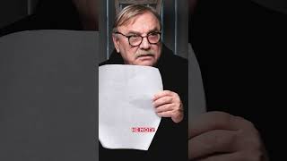 РИСОВАЛА ПОД ДИКТОВКУ