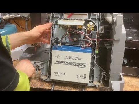 Schumacher Jump Box (PSJ-2212) Battery Replacement - YouTube