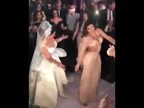 جايبين رقاصة ليه بقى ده العروسة ولعت الفرح