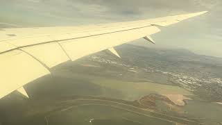 Landing in San Francisco on a United 787-8 Landing in San Francisco on a United 787-8