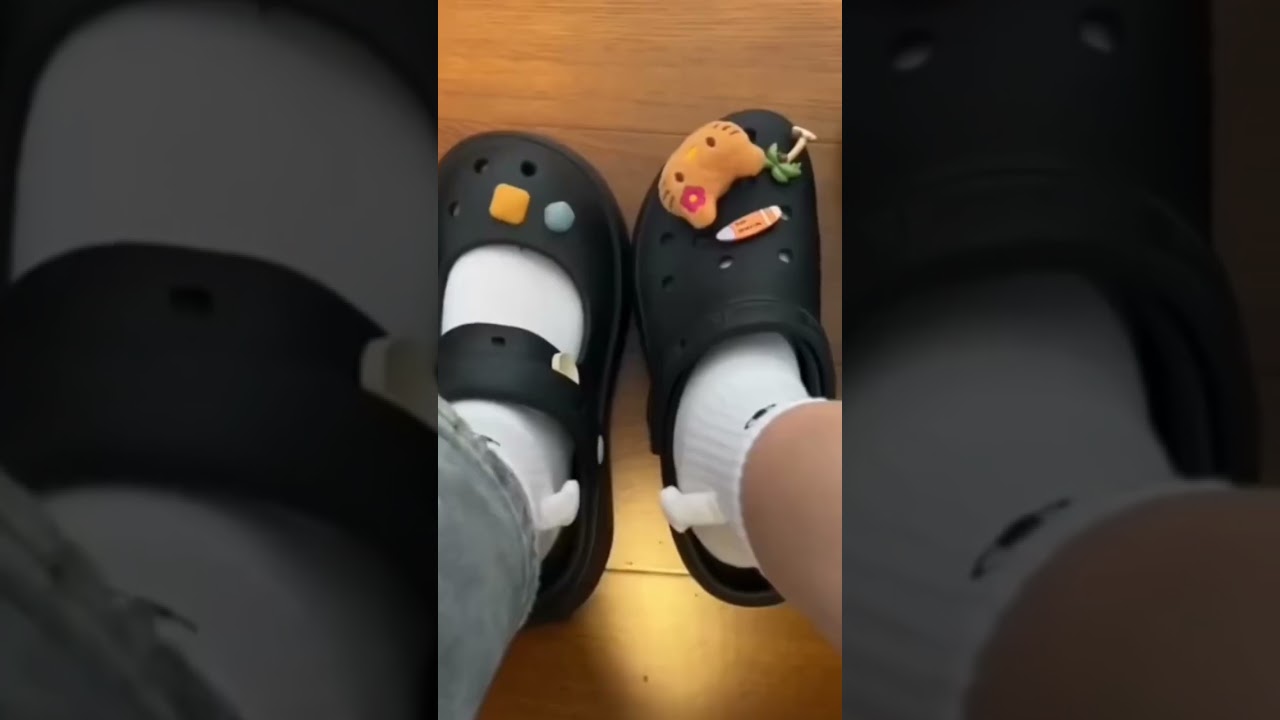 The matching cartoon eyes design symbolises unity and togetherness. 