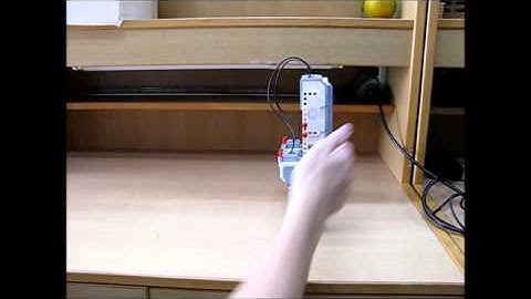 LEGO Mindstorms - inverted pendulum robot ( PID controller + state feedback )
