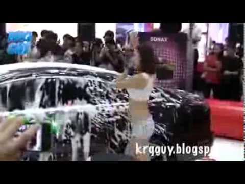 # 048 KRQ Guy! 2012 Seoul Auto Salon 014. Korean Racing Queens. @KRQGuy