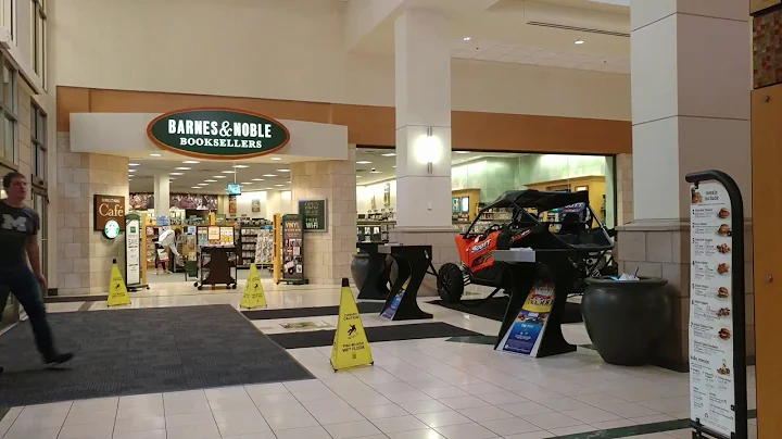 Mall views 1 Lehigh Valley Mall, Whitehall, PA