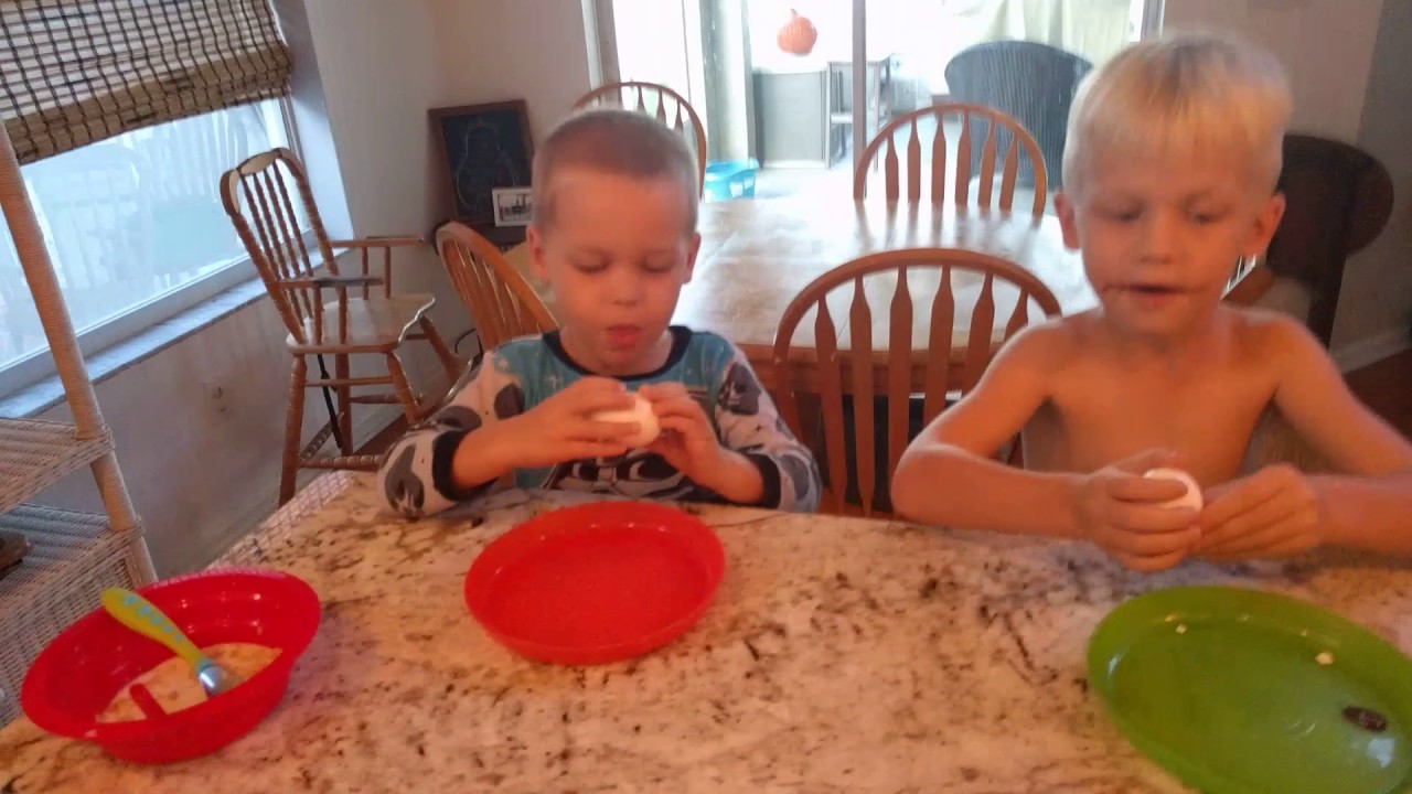 Raw vs Hard Boiled Egg Challenge