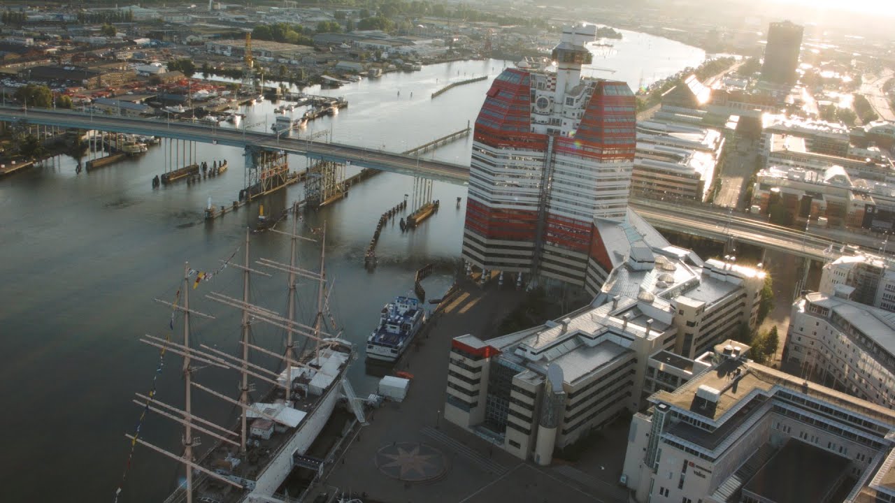 534. Läppstiftet Göteborg (The Lipstick)