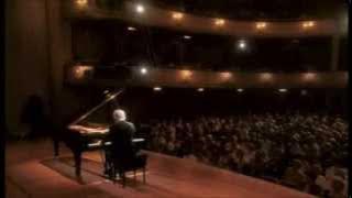 Beethoven | Piano Sonata No. 12 in A-flat major | Daniel Barenboim