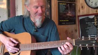 Video thumbnail of "Moon River - guitar lesson for beginners"