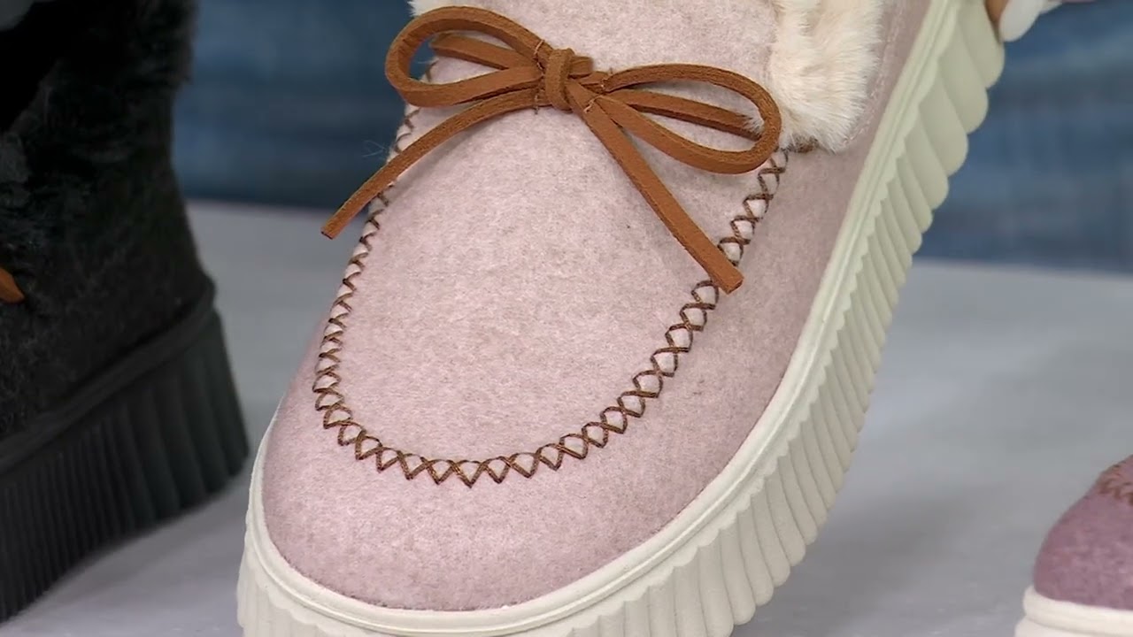 Skechers Moccasin Cozy Lined Slippers -Cozy Ojai on QVC - YouTube