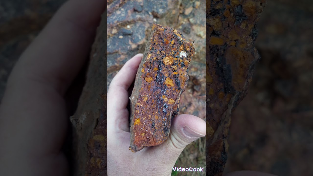 Polymetallic mineralization in the  fault zone.