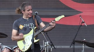 Chris Duarte - "Angry Man" (Live at the 2017 Dallas International Guitar Show) chords