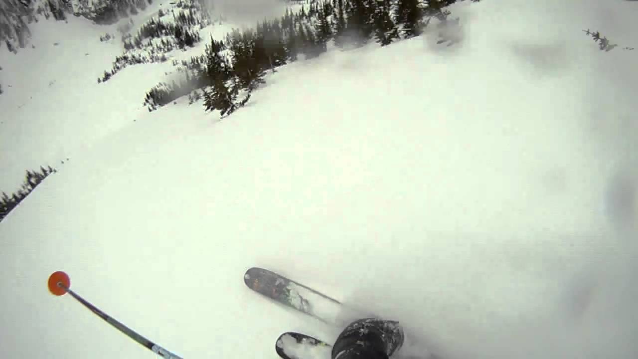 switch powder skiing